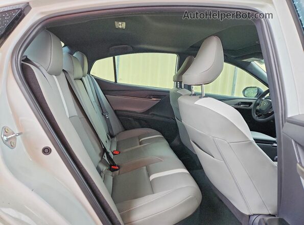 4T1DAACK5SU585781 2025 TOYOTA CAMRY Белый Вид задних сидений