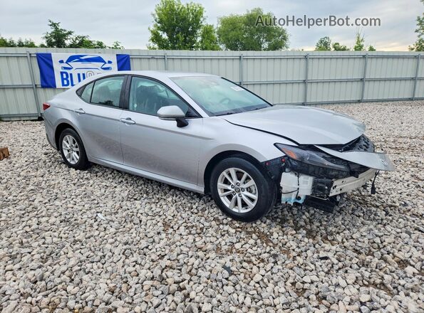 4T1DAACK5SU594819 2025 TOYOTA CAMRY Silver Front right