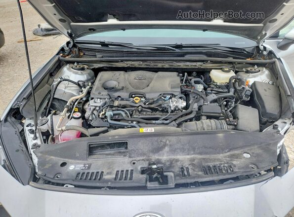 4T1DAACK5SU594819 2025 TOYOTA CAMRY Silver Rear interior view