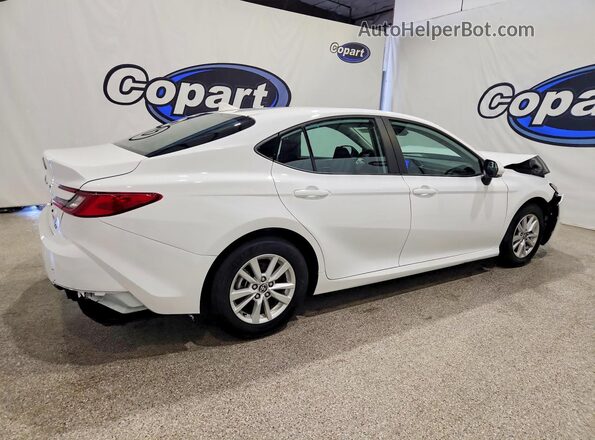 4T1DAACK5SU595484 2025 TOYOTA CAMRY Белый Задняя правая четверть
