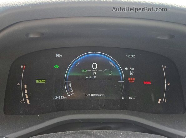 4T1DAACK5SU616463 2025 TOYOTA CAMRY White Instrument cluster view
