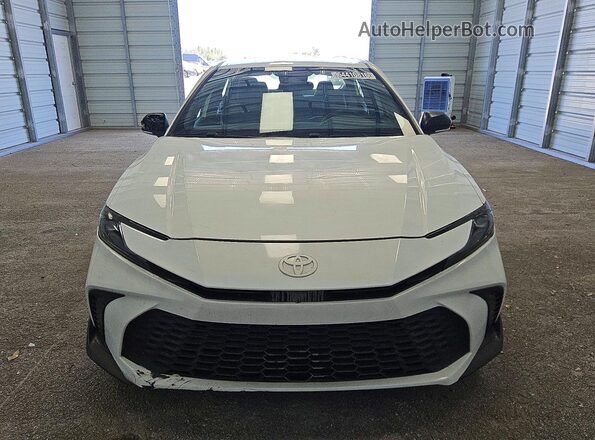 4T1DAACK5SU616463 2025 TOYOTA CAMRY White Front view