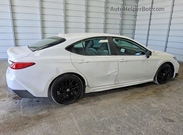 4T1DAACK5SU616463 2025 TOYOTA CAMRY White Rear right