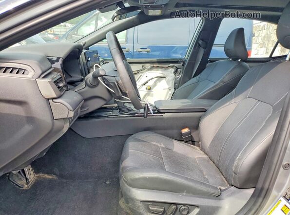 4T1DAACK5SU643081 2025 TOYOTA CAMRY Gray Вид салону спереду