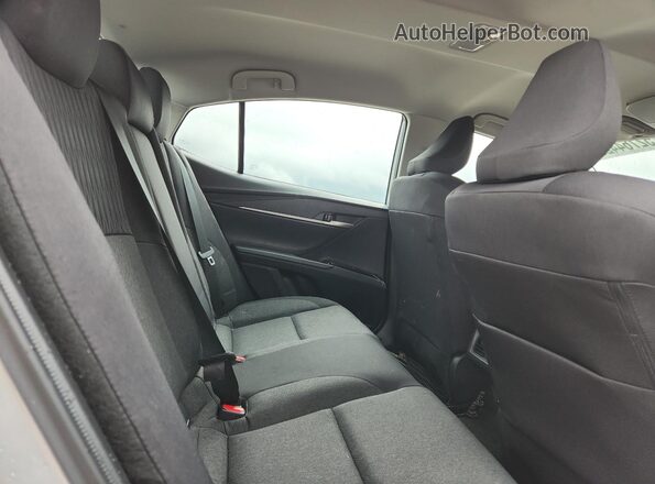 4T1DAACK5TU221538 2026 TOYOTA CAMRY Silver Rear seats view
