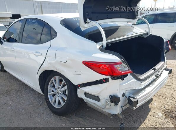 4T1DAACK5TU256886 2026 TOYOTA CAMRY White Front view