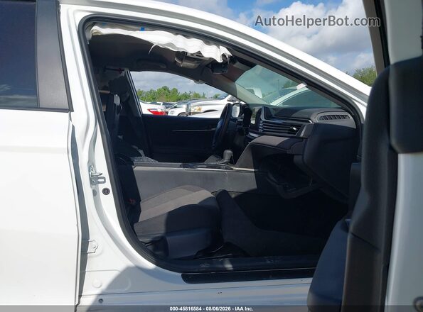 4T1DAACK5TU256886 2026 TOYOTA CAMRY White Front interior view