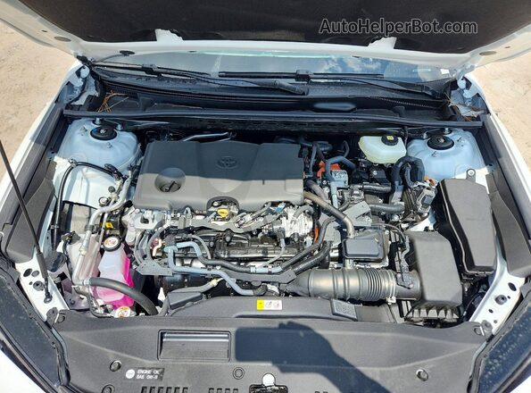 4T1DAACK5TU712756 2026 TOYOTA CAMRY Белый Вид задней части салона