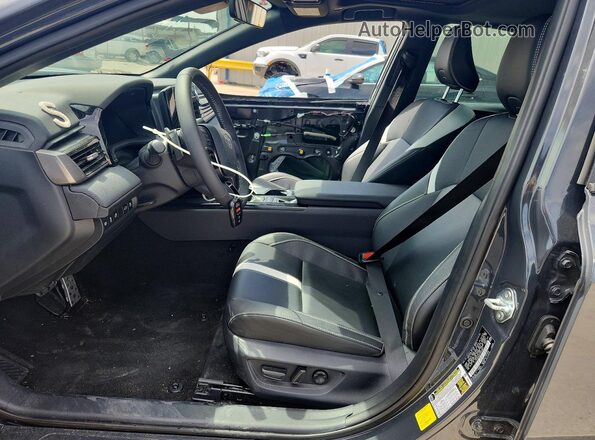 4T1DAACK6SU049681 2025 TOYOTA CAMRY Gray Вид салону спереду