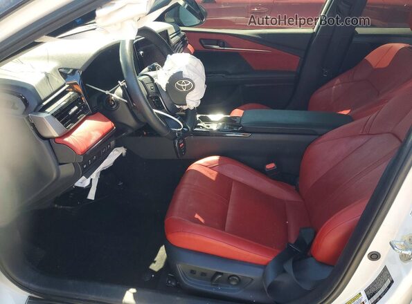 4T1DAACK6SU053794 2025 TOYOTA CAMRY White Front interior view