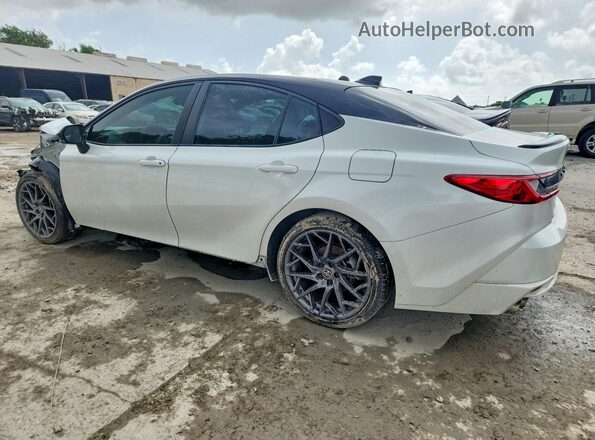 4T1DAACK6SU098198 2025 TOYOTA CAMRY White Հետևի ձախ