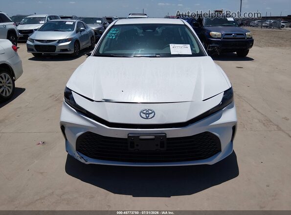 4T1DAACK6SU122547 2025 TOYOTA CAMRY White Widok wnętrza z tyłu