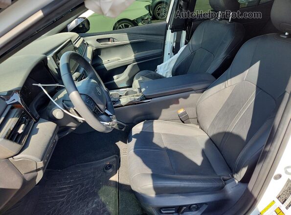 4T1DAACK6SU171635 2025 TOYOTA CAMRY Белый Вид салона спереди
