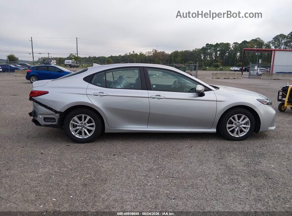 4T1DAACK6SU561697 2025 TOYOTA CAMRY Silver 360 interior view