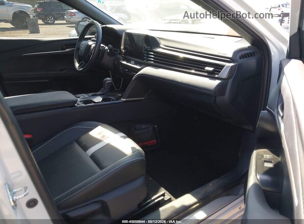 4T1DAACK6SU569248 2025 TOYOTA CAMRY Белый Вид салона спереди