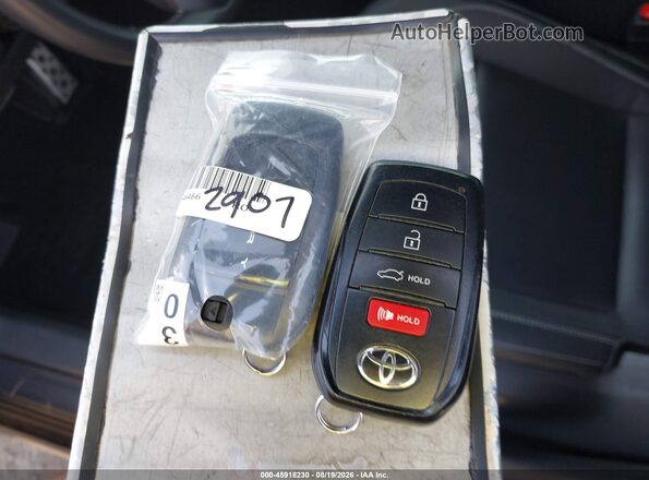 4T1DAACK6SU648466 2025 TOYOTA CAMRY Черный Вид панели приборов