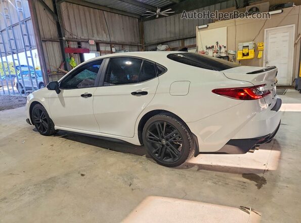 4T1DAACK6TU217627 2026 TOYOTA CAMRY White Задня ліва чверть