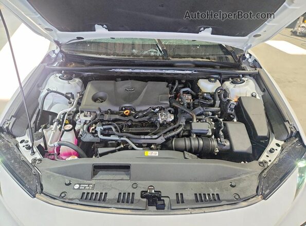 4T1DAACK6TU217627 2026 TOYOTA CAMRY White Вид задньої частини салону