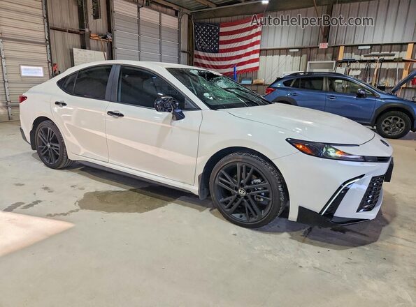 4T1DAACK6TU217627 2026 TOYOTA CAMRY White Передня права чверть