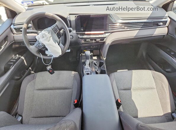 4T1DAACK6TU304802 2026 TOYOTA CAMRY Gray Առջևի վահանակի տեսք