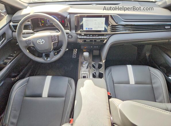 4T1DAACK6TU682358 2026 TOYOTA CAMRY Gray Առջևի վահանակի տեսք