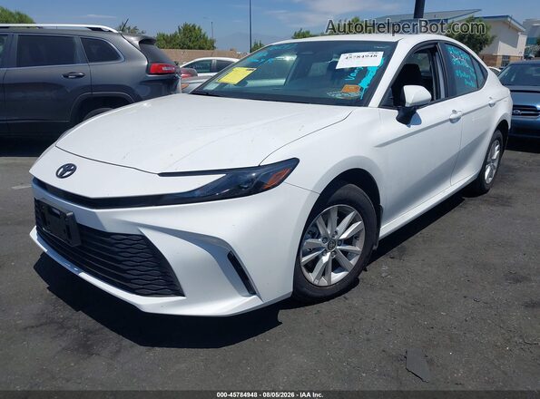 4T1DAACK6TU755065 2026 TOYOTA CAMRY White Передня ліва чверть