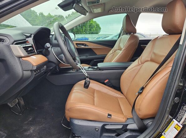 4T1DAACK7SU034753 2025 TOYOTA CAMRY Черный Вид салона спереди