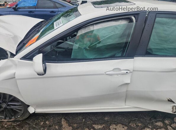 4T1DAACK7SU035871 2025 TOYOTA CAMRY White Front interior view