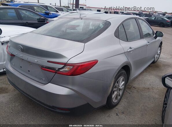 4T1DAACK7SU055649 2025 TOYOTA CAMRY Серебряный Задняя правая четверть
