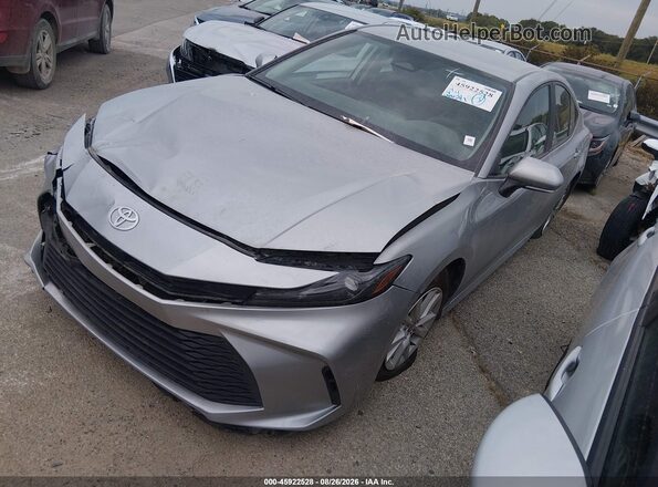 4T1DAACK7SU055649 2025 TOYOTA CAMRY Серебряный Передняя левая четверть