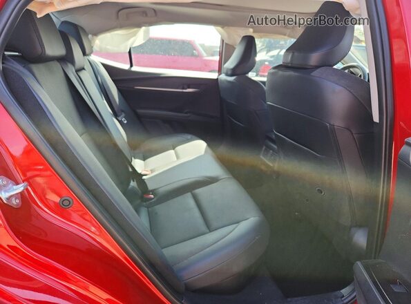 4T1DAACK7SU057756 2025 TOYOTA CAMRY Red Vista de los asientos traseros