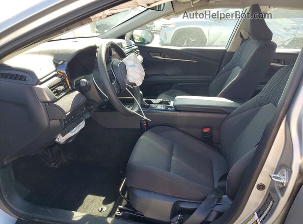 4T1DAACK7SU097030 2025 TOYOTA CAMRY Silver წინა სალონის ხედი