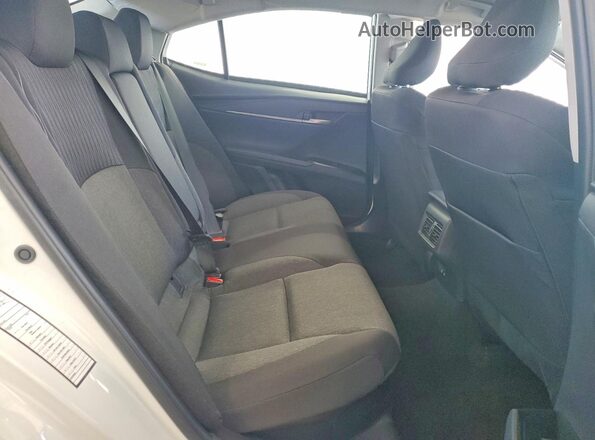 4T1DAACK7TU242178 2026 TOYOTA CAMRY White Rear seats view