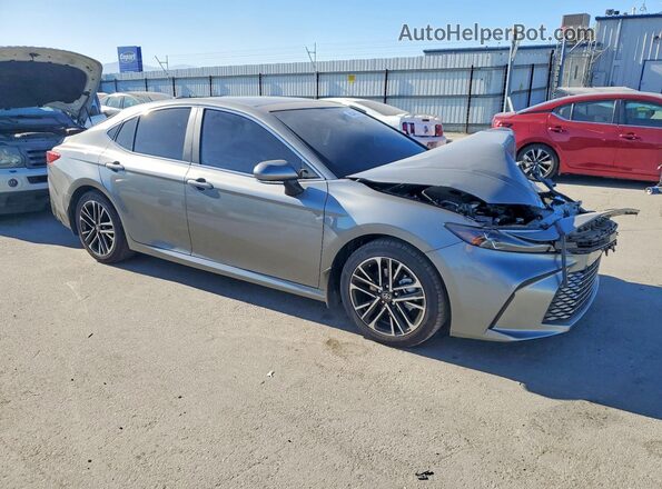 4T1DAACK7TU293728 2026 TOYOTA CAMRY Gray Delantero derecho