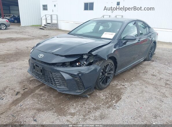 4T1DAACK7TU304971 2026 TOYOTA CAMRY Gray Vista tres cuartos delantera izquierda