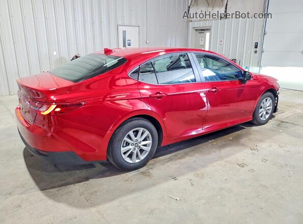 4T1DAACK7TU320555 2026 TOYOTA CAMRY Красный Задняя правая четверть