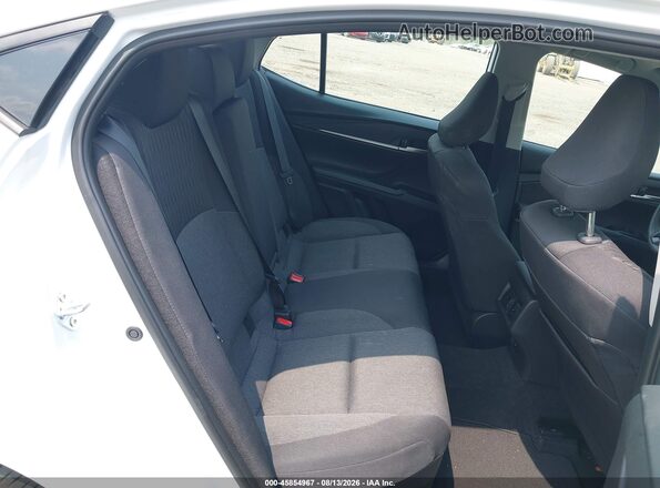 4T1DAACK7TU715433 2026 TOYOTA CAMRY White VIN კოდის სტიკერის ხედი