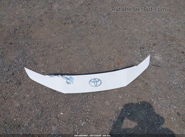 4T1DAACK7TU715433 2026 TOYOTA CAMRY White ხელსაწყოთა პანელის ხედი