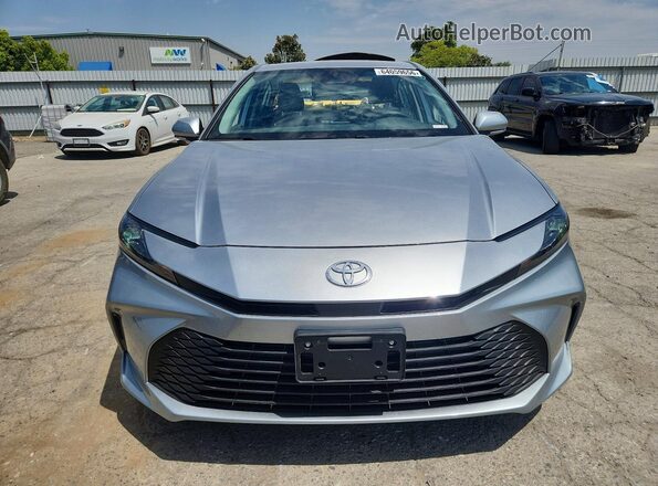 4T1DAACK7TU761683 2026 TOYOTA CAMRY Silver წინა ხედი