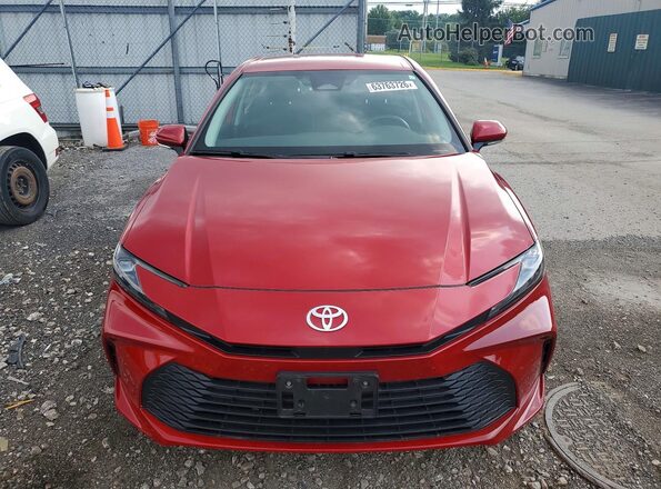4T1DAACK8SU045776 2025 TOYOTA CAMRY Red Vista frontal