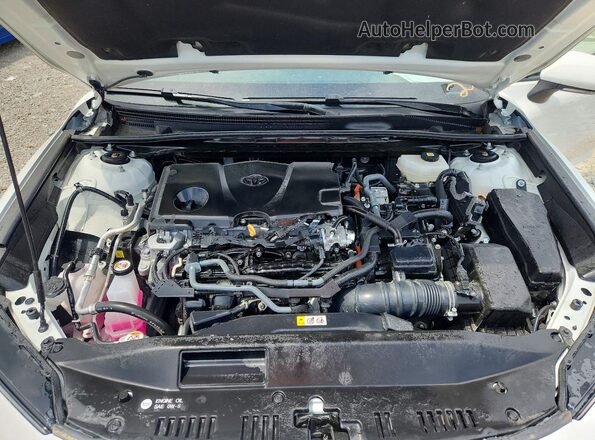 4T1DAACK8SU084254 2025 TOYOTA CAMRY White Սալոնի հետևի տեսք