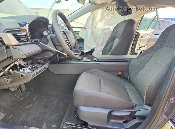 4T1DAACK8SU096713 2025 TOYOTA CAMRY Серый Вид салона спереди