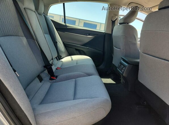 4T1DAACK8SU124803 2025 TOYOTA CAMRY Серебряный Вид задних сидений