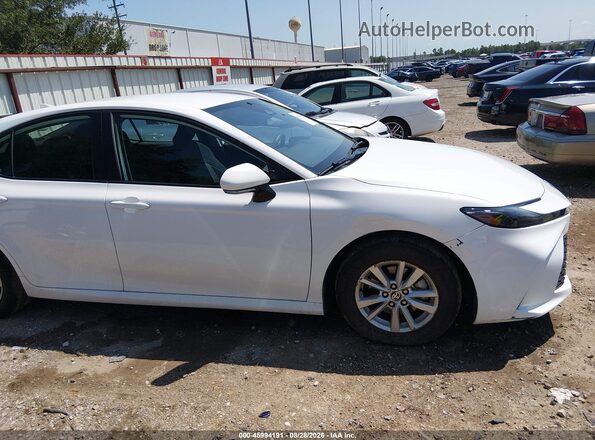 4T1DAACK8SU134957 2025 TOYOTA CAMRY White Vista interior trasera