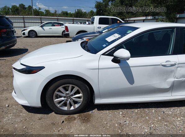4T1DAACK8SU134957 2025 TOYOTA CAMRY White Vista interior de 360 grados