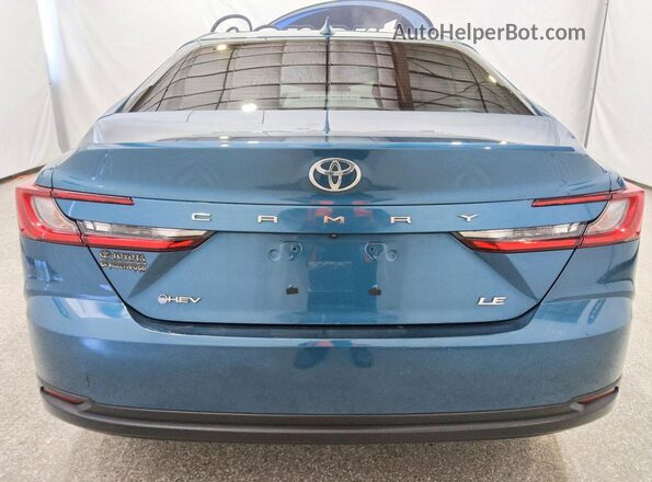 4T1DAACK8SU140774 2025 TOYOTA CAMRY Teal უკანა ხედი