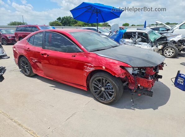4T1DAACK8SU182359 2025 TOYOTA CAMRY Red Przód prawy