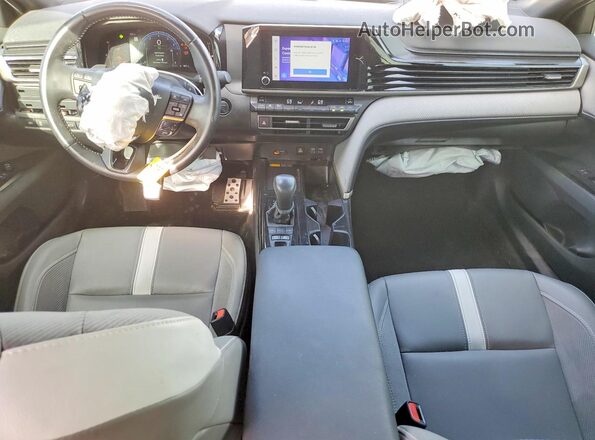 4T1DAACK8SU552838 2025 TOYOTA CAMRY Gray Առջևի վահանակի տեսք