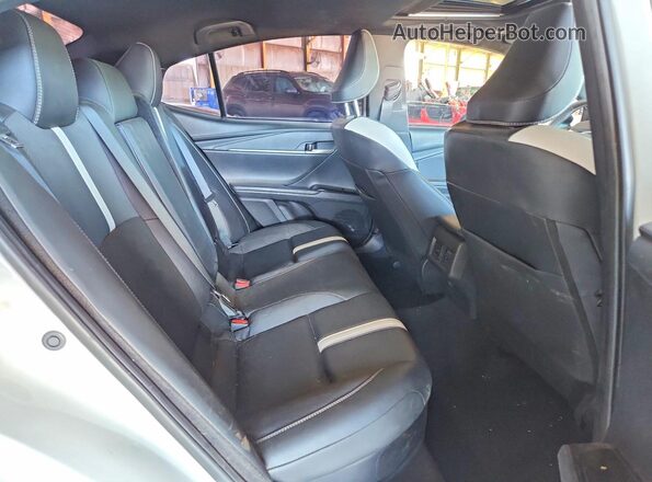 4T1DAACK8SU560535 2025 TOYOTA CAMRY White Rear seats view