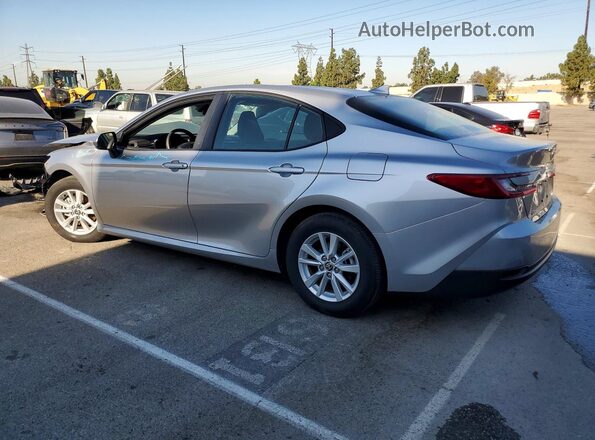 4T1DAACK8SU561619 2025 TOYOTA CAMRY Серебряный Задняя левая четверть